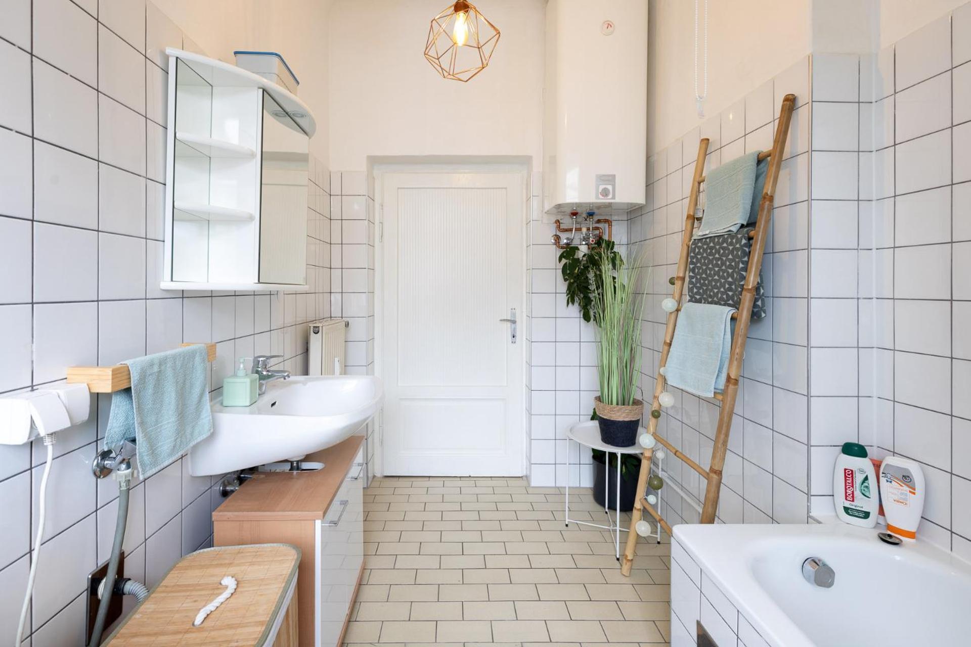 Sunny Citycenter Apartment - Graz Main Station Εξωτερικό φωτογραφία